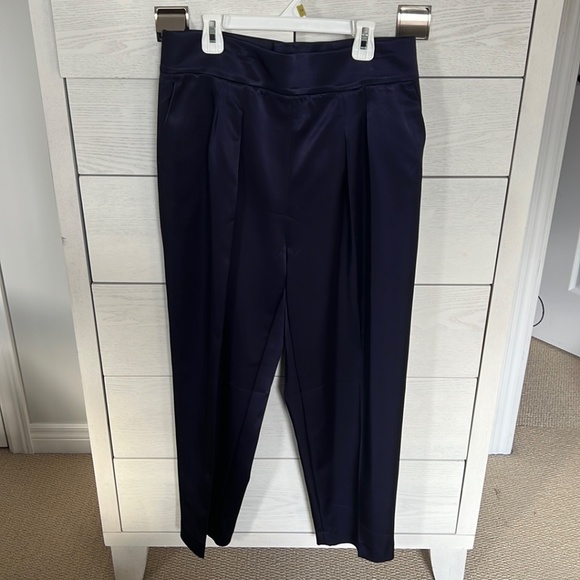 RESERVED Europe purple satin trouser size 8 - Picture 3 of 7